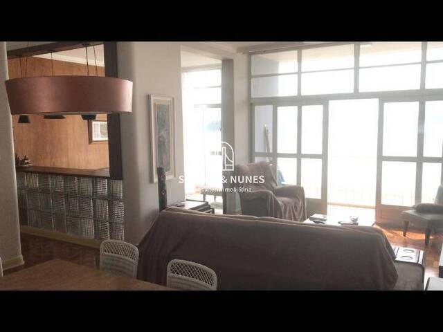 #909 - Apartamento para Venda em São Vicente - SP