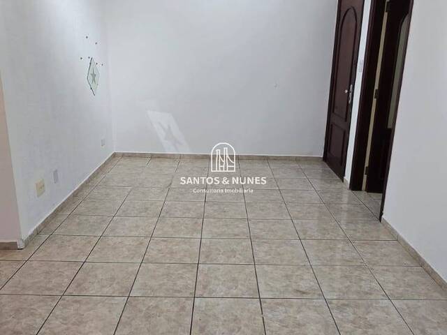 #1762 - Apartamento para Venda em São Vicente - SP - 1