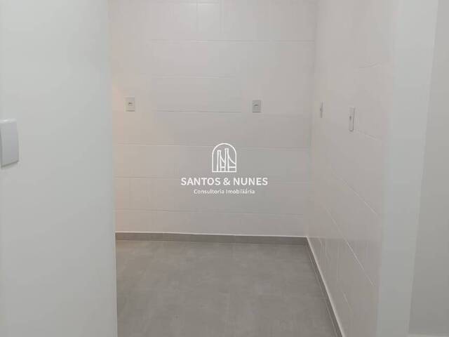 #1827 - Apartamento para Venda em São Vicente - SP