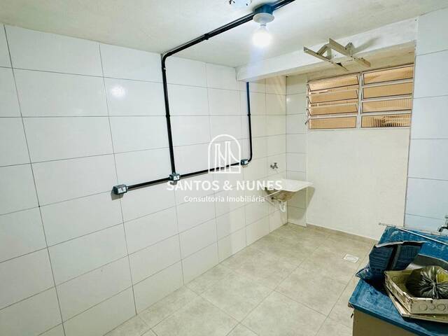 Kitnet para Locação em São Vicente - 4