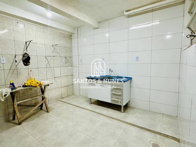 Kitnet para Locação em São Vicente - 3