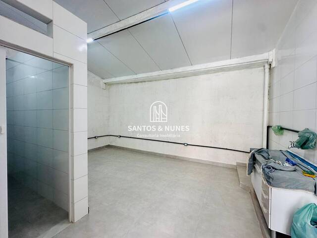 Kitnet para Locação em São Vicente - 2