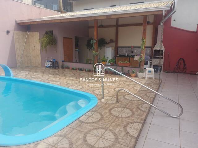 #1849 - Casa para Venda em Joinville - SC - 2