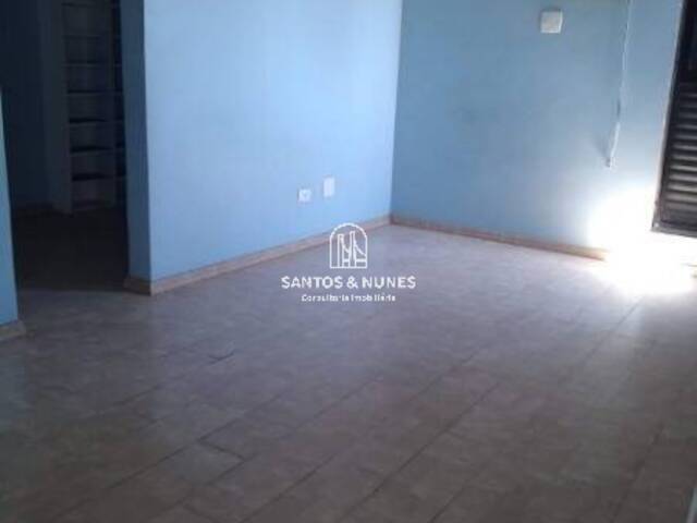 Apartamento para Locação em São Vicente - 4